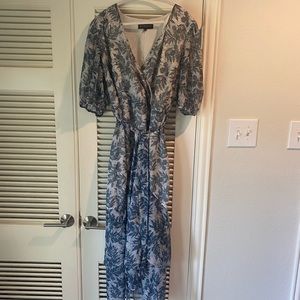 Eloquii feminine dress with beautiful flounced hem. Never worn.